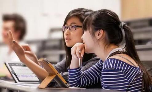 婢虫床鐨勭櫧鏃ユⅵ瑙嗛,婢虫床缇庢ⅵ涔嬫梾