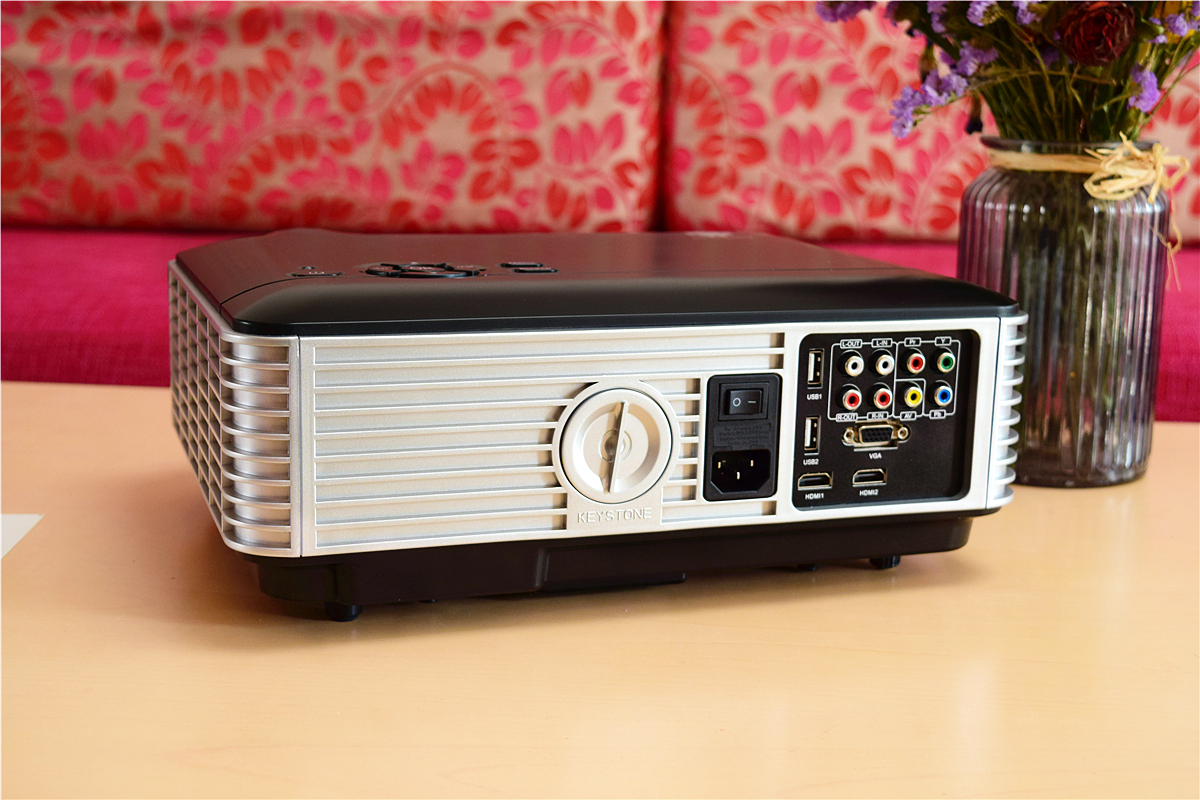 瑞格尔rd806投影机可以连wifi吗,瑞格尔rd806投影机能连手机吗