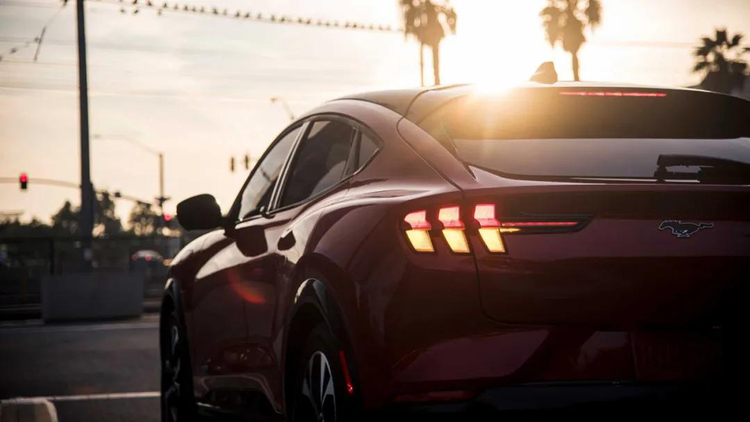 2021椹勾,2021鏄┈骞村悧