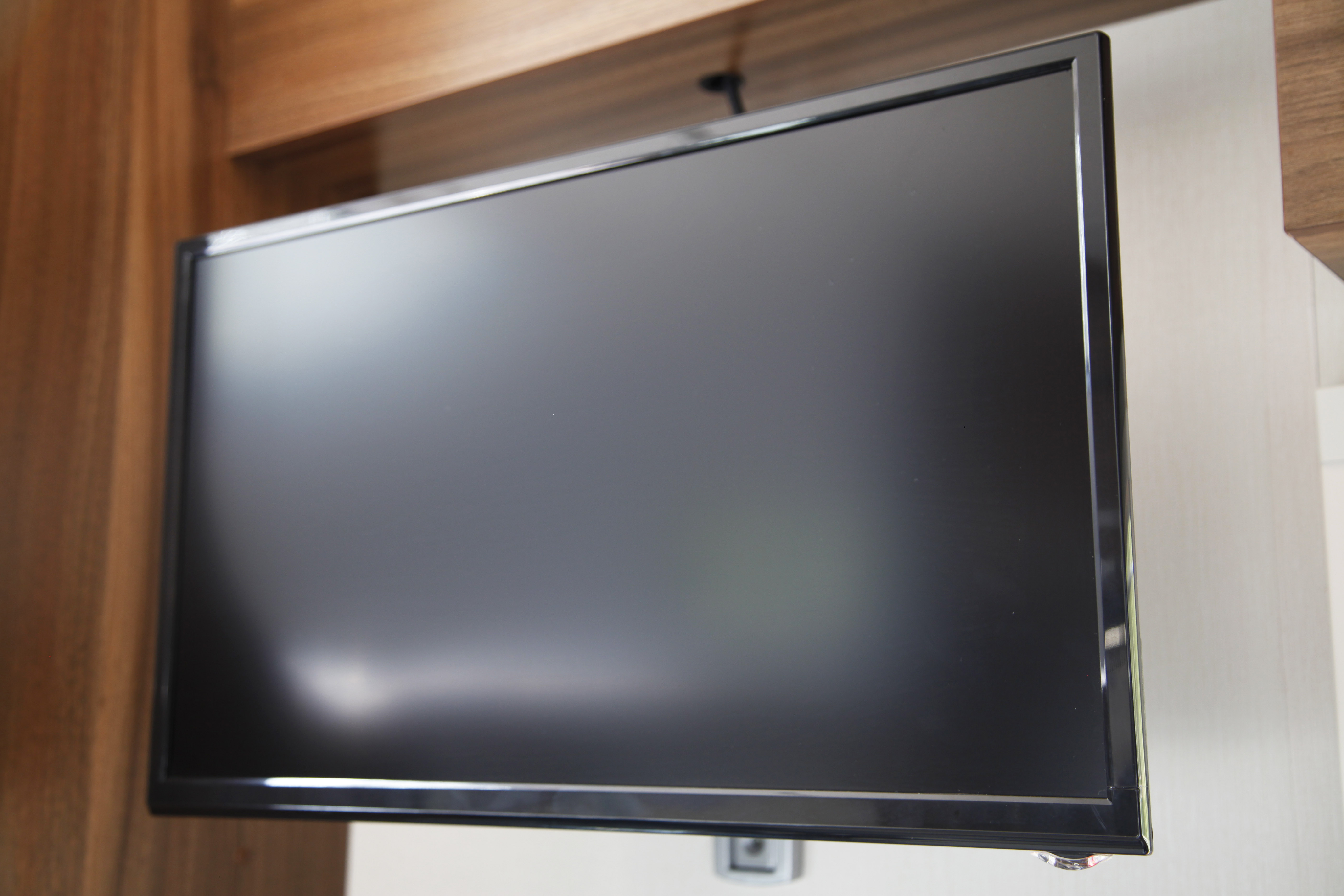 大顶C型限量发售，配置给力，舒适超大空间竟然还有子母床？