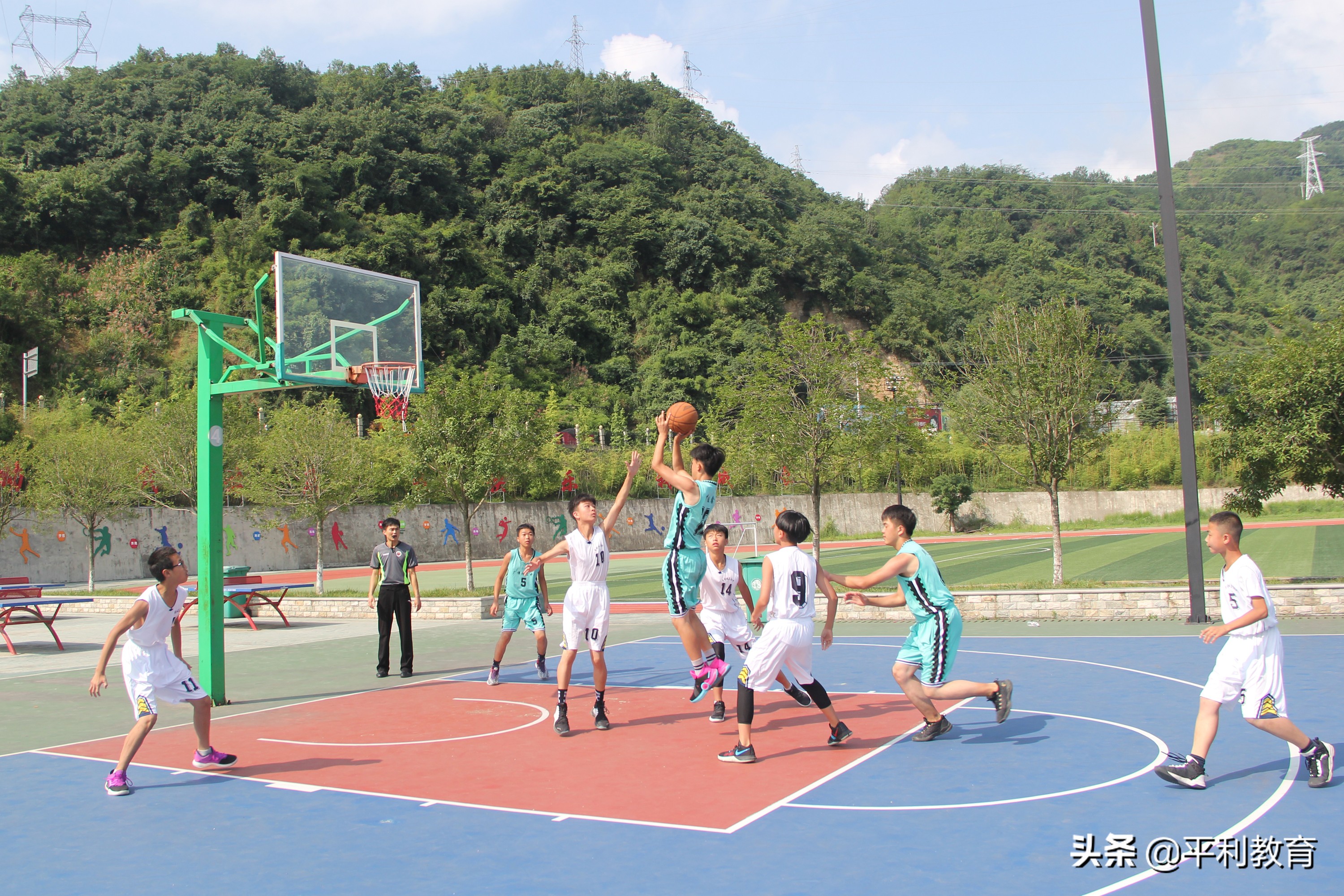 平利县冠军,平利县第七届中小学生运动会