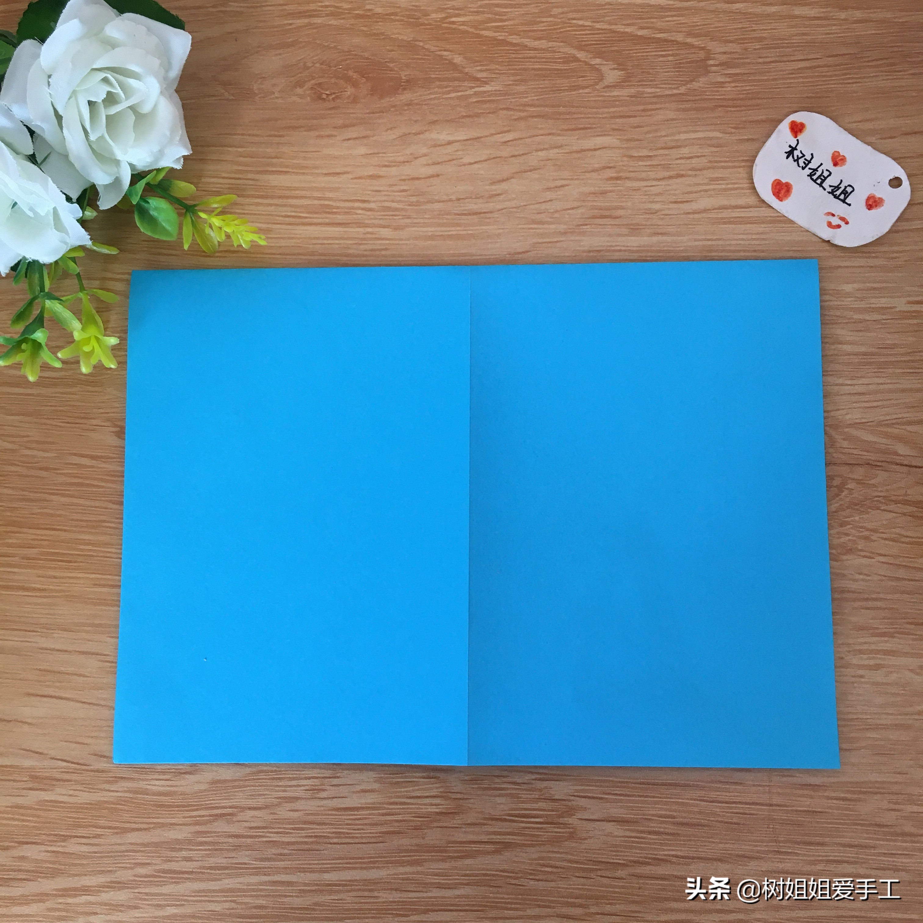 如何用正方形彩纸折相框,折纸折出来的东西可以当相框