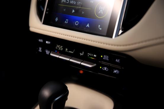 丰田卡罗拉双擎旗舰版试驾,真香定律广汽丰田tnga驾趣体验营