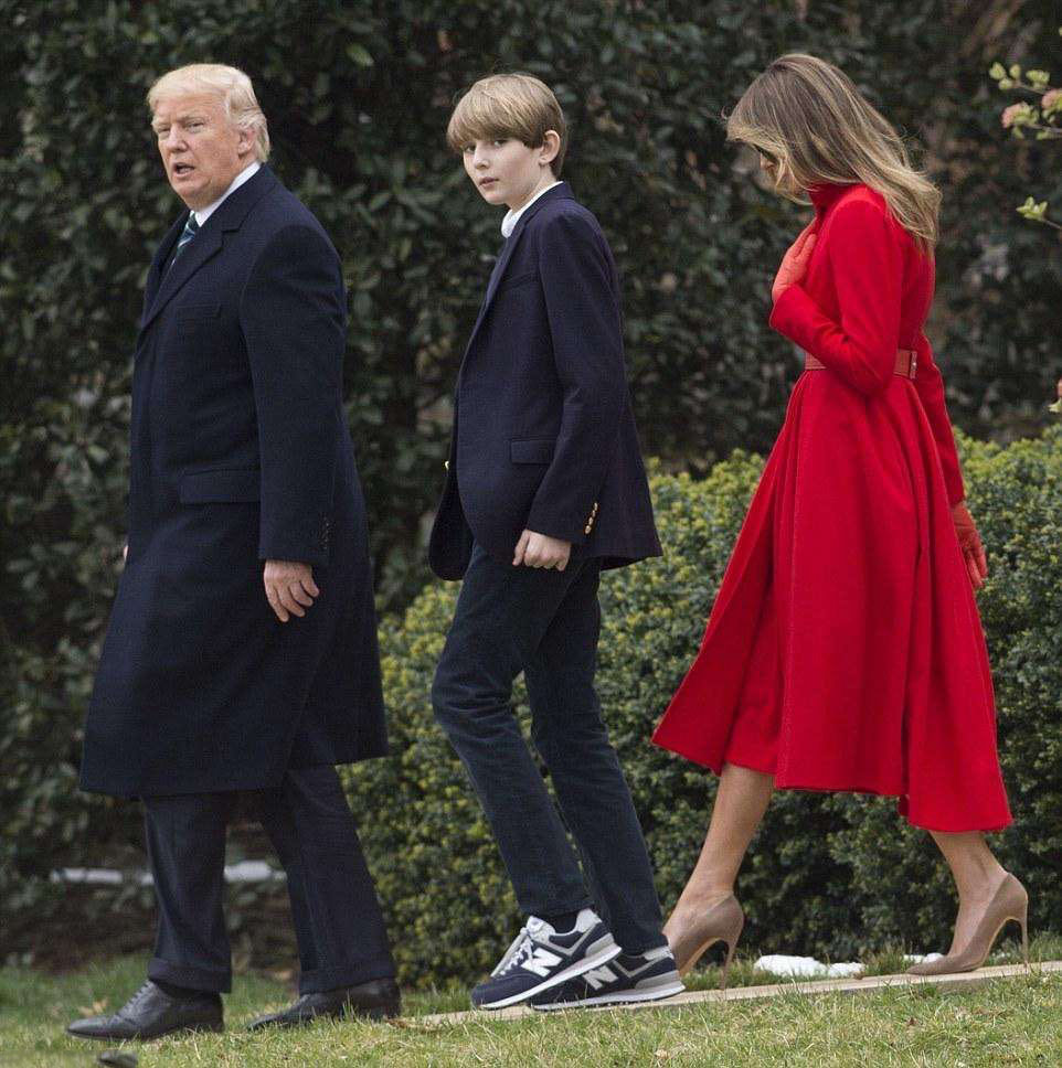 特朗普小儿子萌照曝光,特朗普孙女现在怎么样了