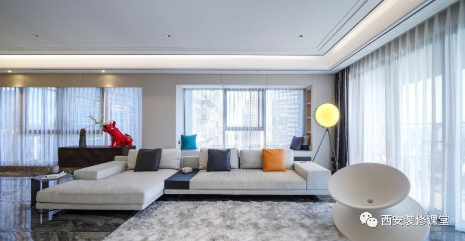 客厅有个飘窗怎样让它实用又漂亮,客厅带飘窗卧室带阳台的优缺点