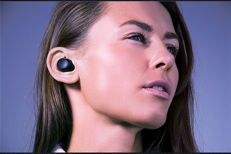 一个Zippo的大小，MEEX10无线蓝牙耳机开箱体验