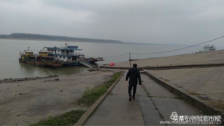 咸宁市港航海事局戮力打好水陆两个防疫战