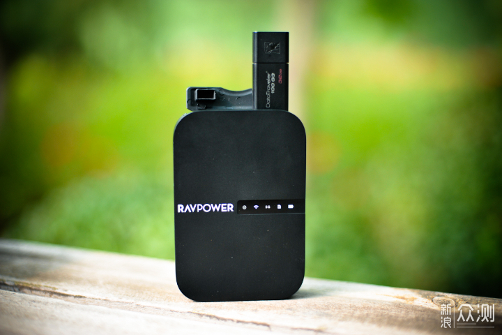 老相机要WIFI,试试RAVPower无线多媒体文件宝