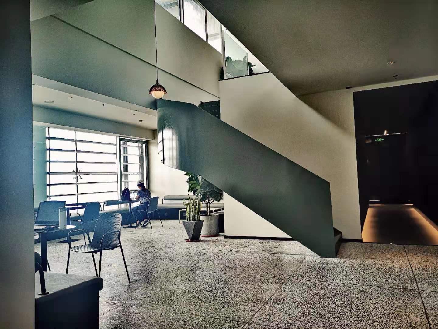 东北小鱼旅行记抵达西藏,小鱼在路上