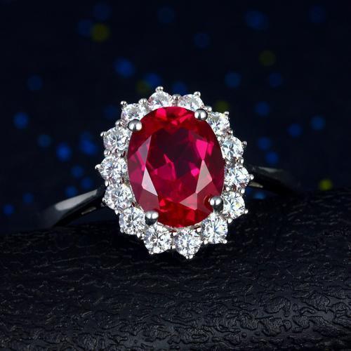 为什么铬元素能把无色的刚玉,变成“价值连城”的红宝石?