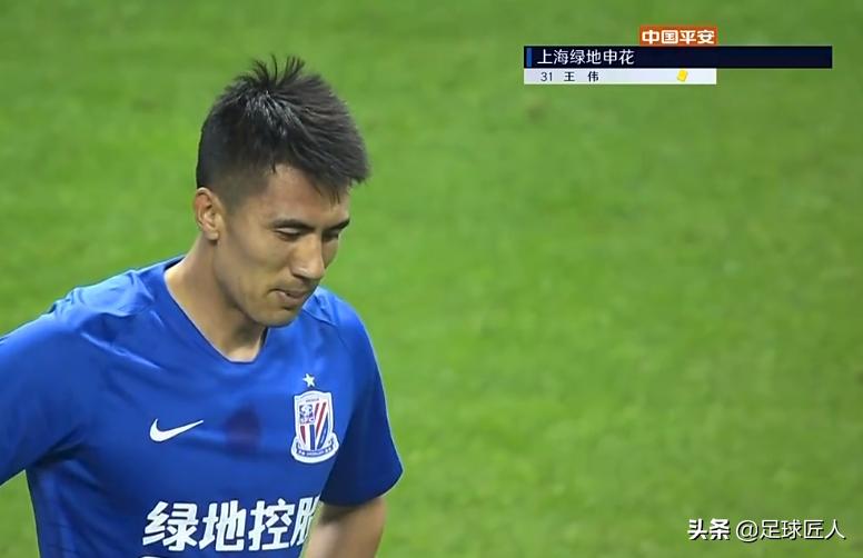 中超恶人再次上演招牌式废人动作,中超名哨被罚完整视频