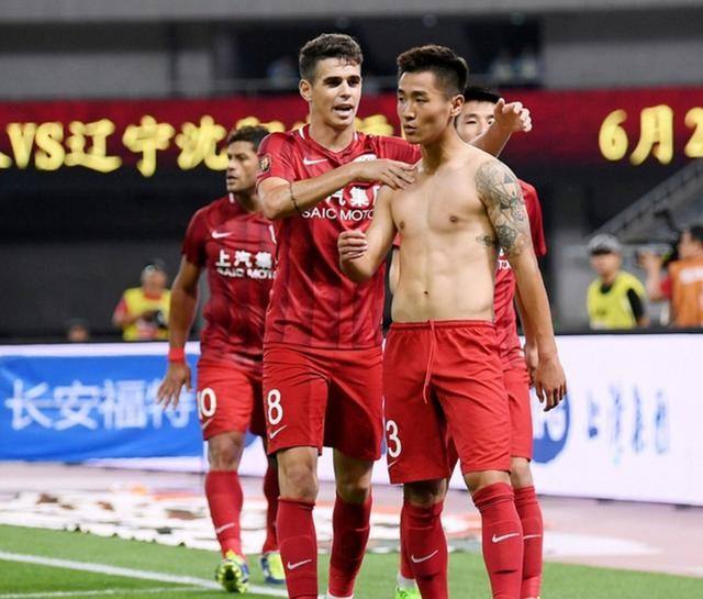 韦世豪30岁,韦世豪年轻时脾气