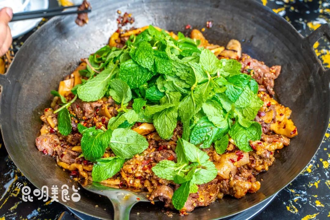 昆明高校周边美食,昆明平价美食学生