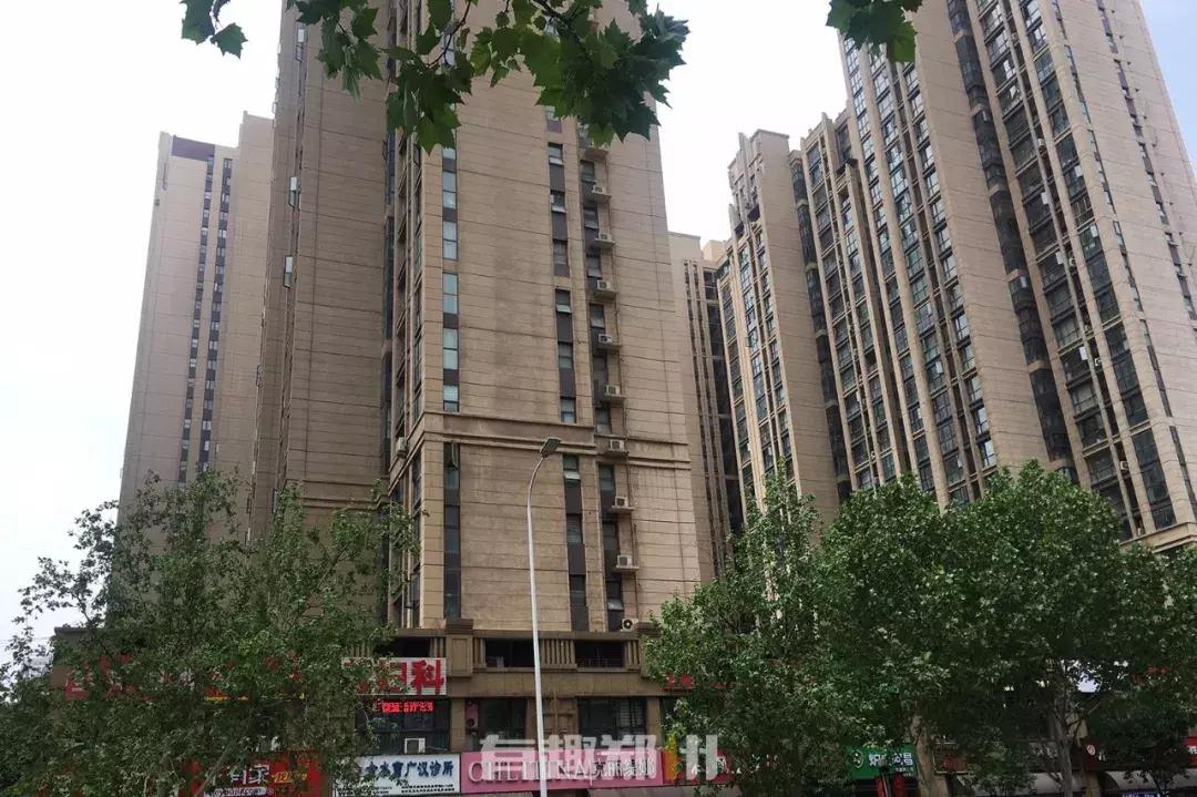 活在郑州|租不出去的房子,安放不下的青春