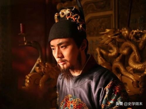 满朝朱紫贵尽是读书人的全文,古代穿紫衣代表什么