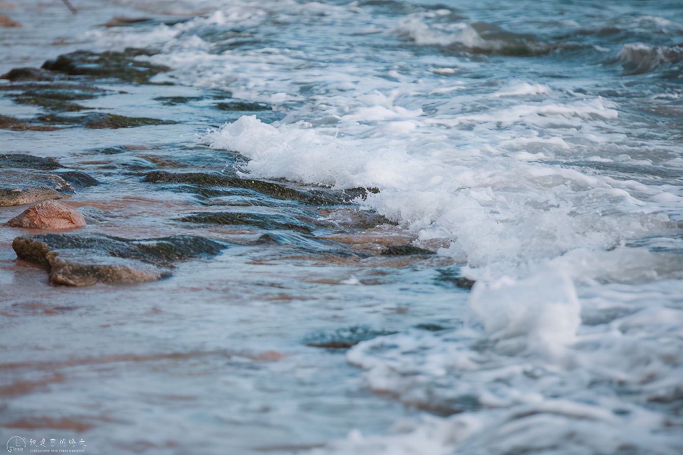 我最喜欢的地方海南三亚,三亚早晨的海滩