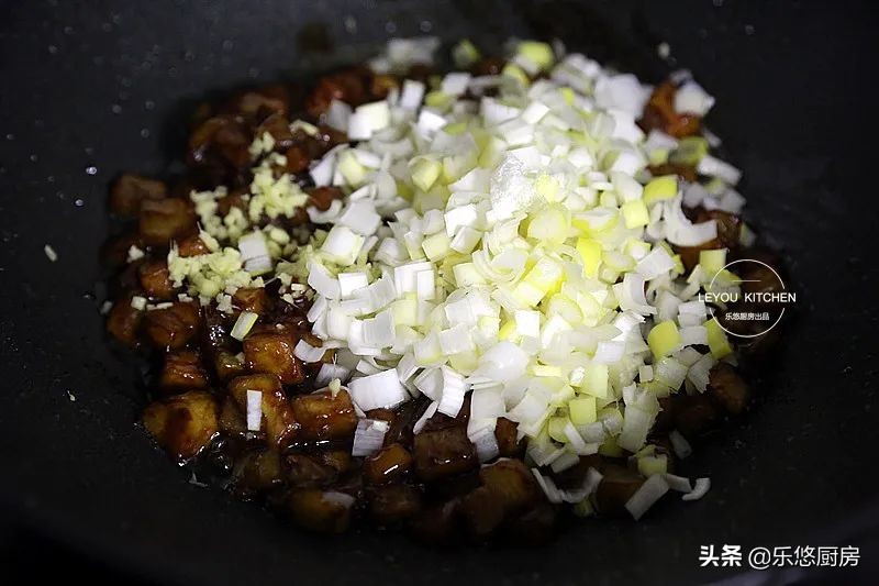 怎么做肉馅大包子汤汁多,带汤汁的肉馅大包子