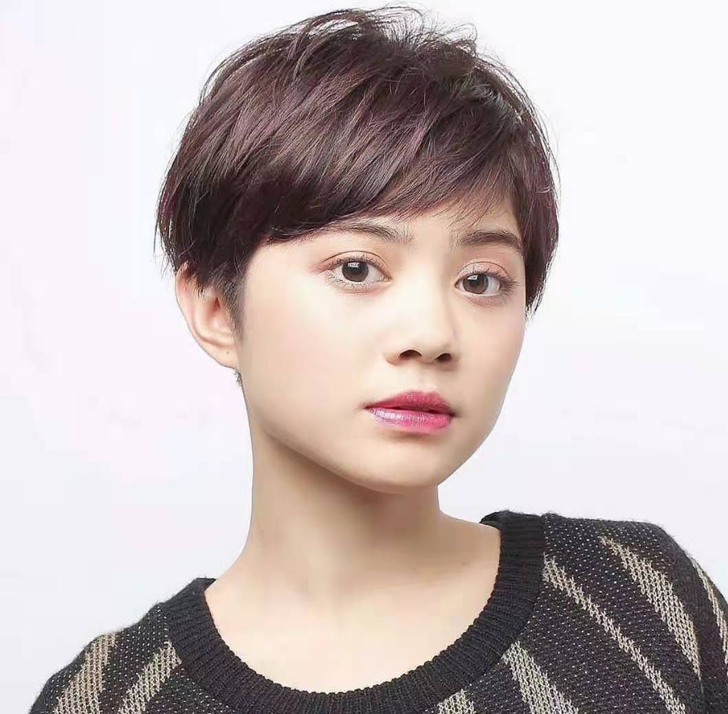 脸大脸圆适合哪种发型容易打理,脸瘦脸小适合什么样的发型