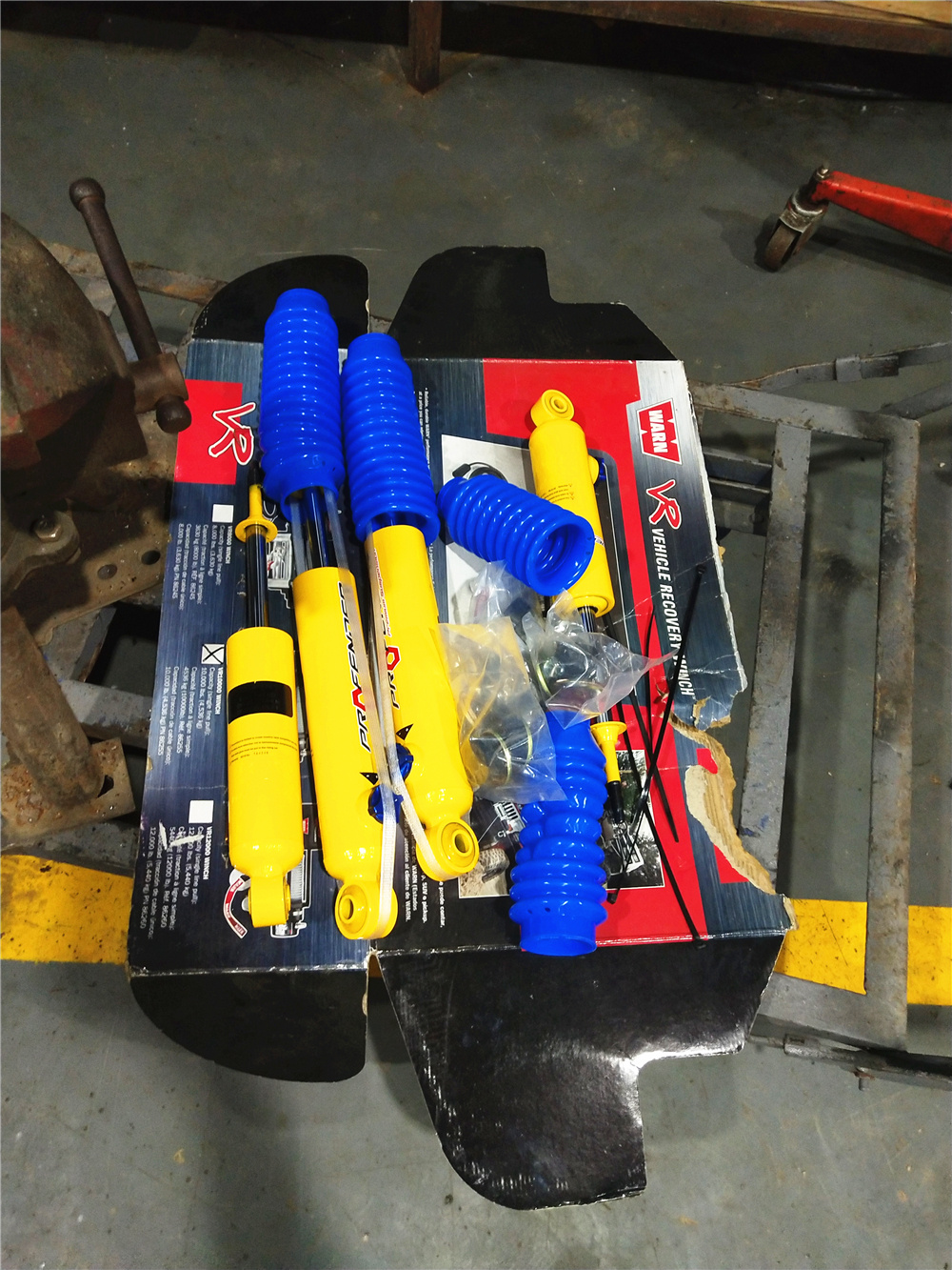 猎豹黑金刚改装越野,改装最帅的猎豹黑金刚