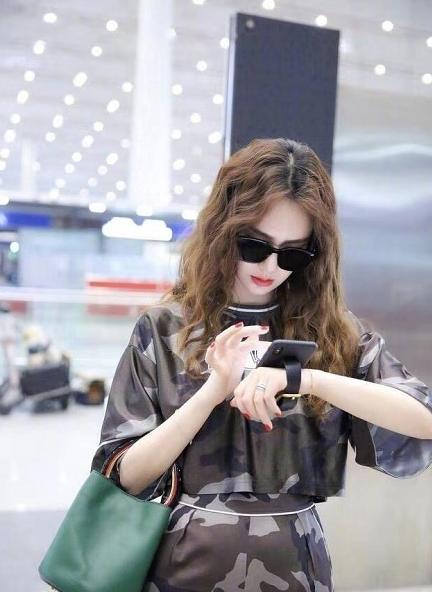 戚薇超好看的发型,戚薇同款超飒发型