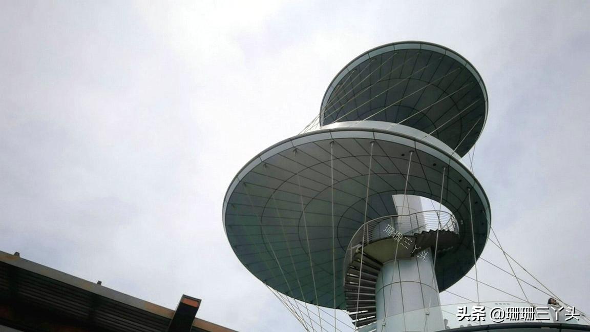 惠州市惠东县双月湾悬崖酒吧,惠州双月湾东山礁石酒吧景点