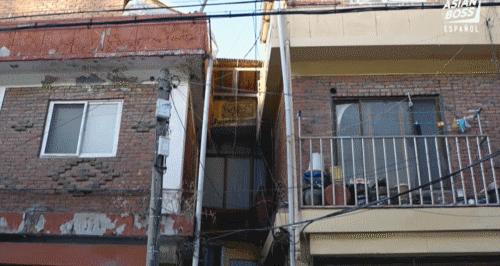 82岁老妇住地下室五年，家中垃圾堆成山，3天时间变幸福安乐窝