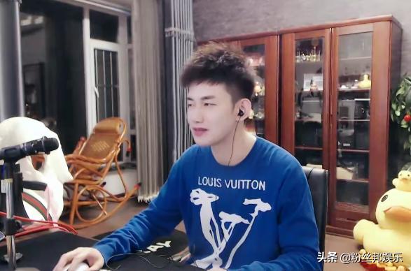 星探向阿哲老七*债讨**，与心悦合作三年得到啥了，要求支付拖欠工资