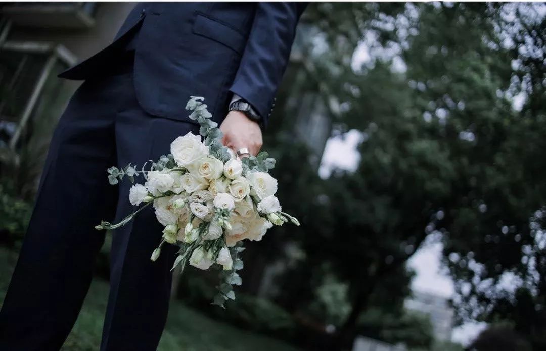 等待过后依旧心存欢喜与期待（婚礼延期攻略）