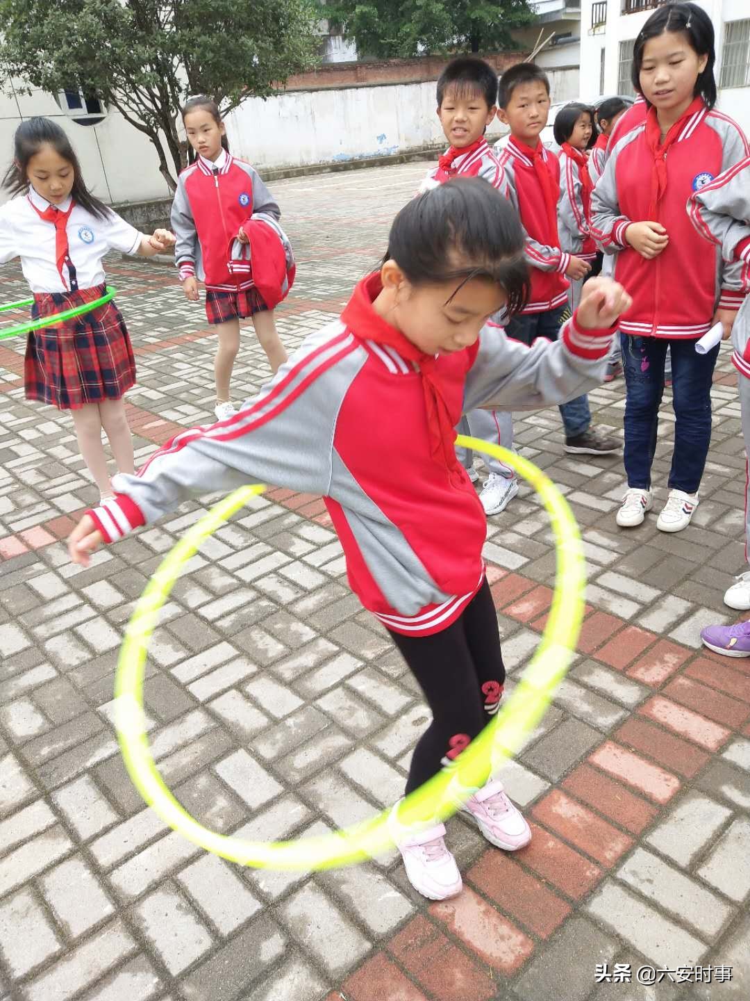 铁冲实验学校第七届运动会,铁小学校运动会开幕
