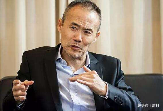 她曾是“传奇”女首富，离婚分前夫200亿，前夫转身买豪宅娶空姐