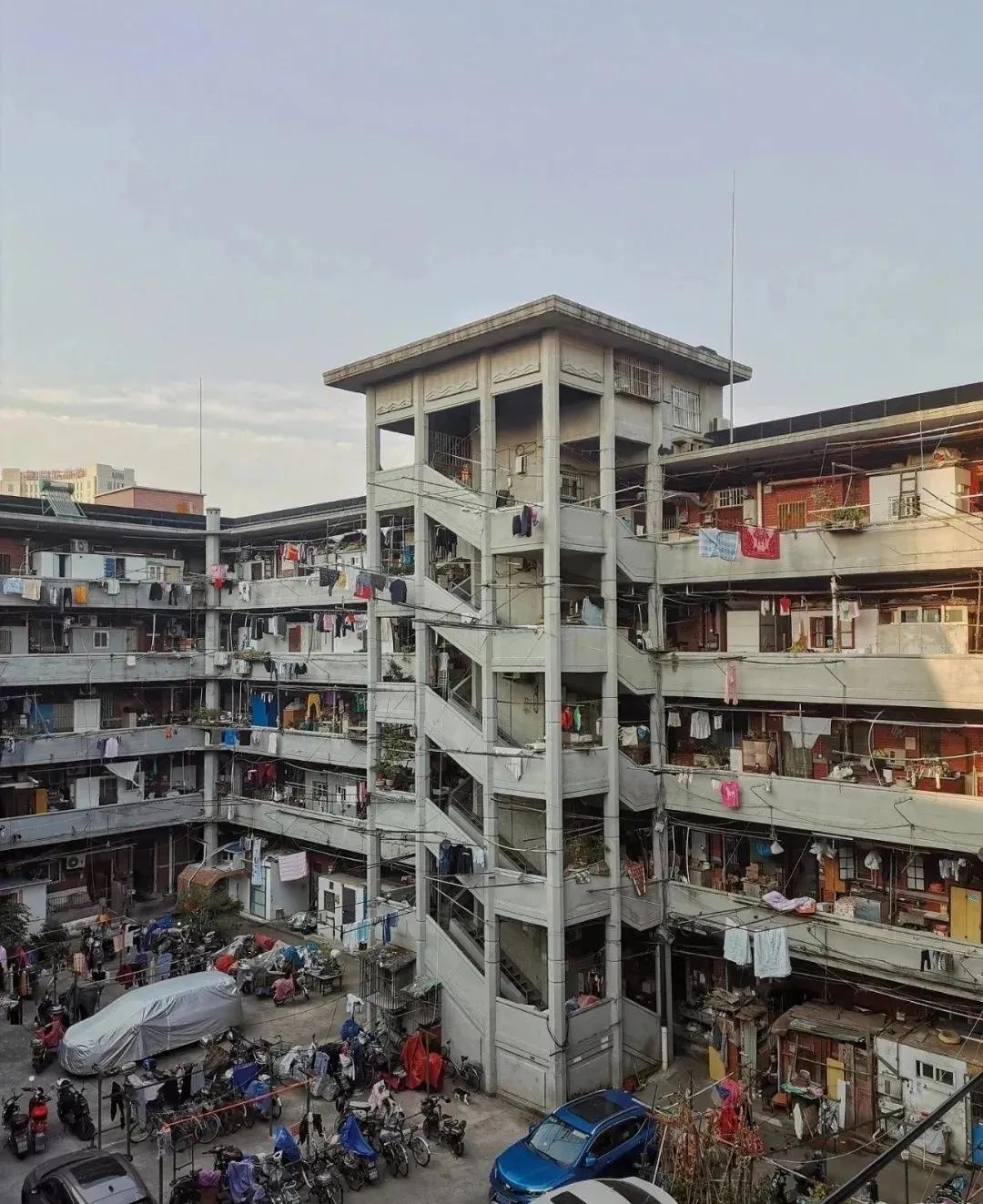 猪笼寨为什么没人住了,上海猪笼寨改造