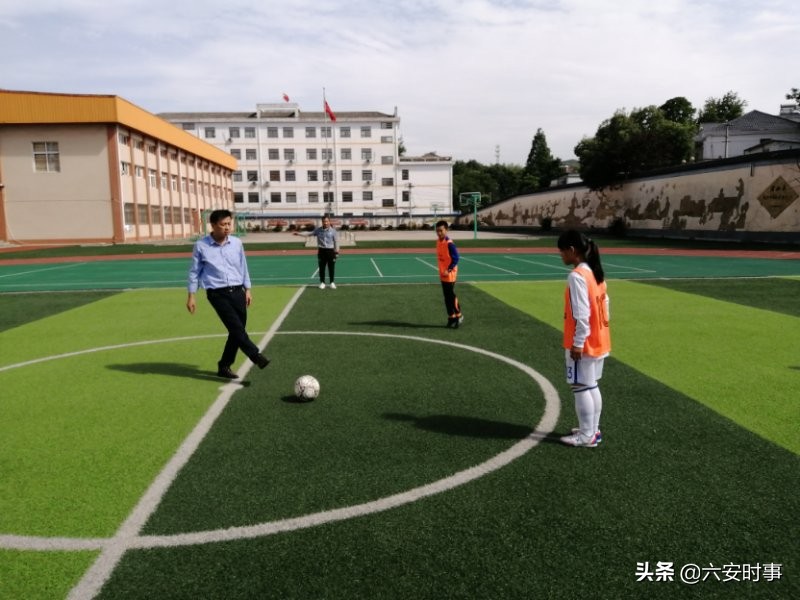 霍山城关小学足球比赛,霍山城关中心小学足球联赛