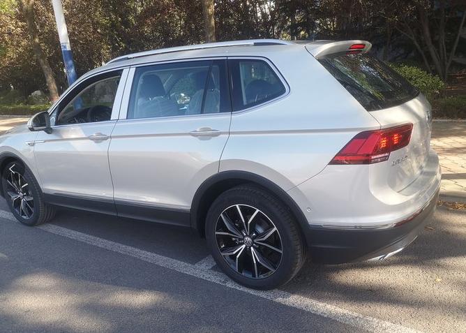 国内SUV“一哥”途观L，入华10年卖200万，换代升级再一次被捧红