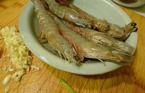 潜江五七油焖大虾操作详细流程,潜江五七老三油焖大虾总店