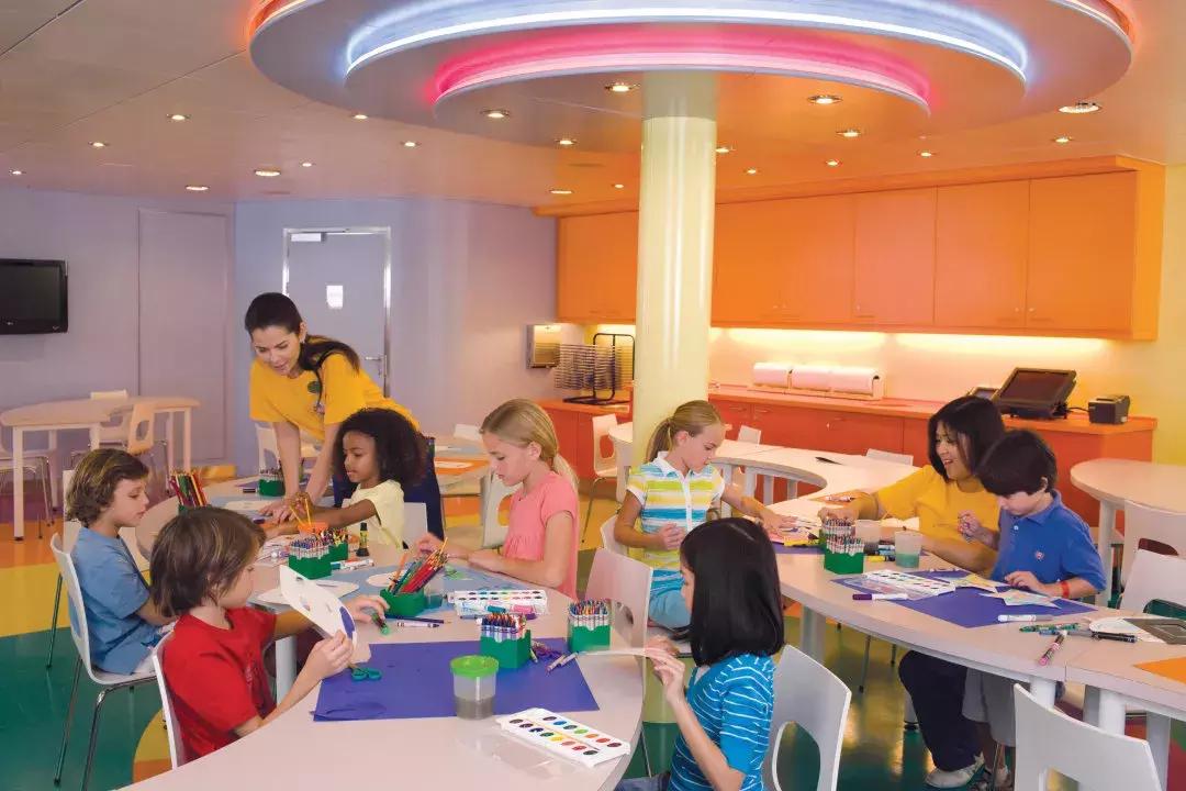 一次旅游3个城市,一家四口自由行旅游攻略国家