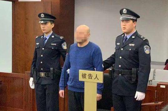 代购奢侈品涉案80万判几年,代购奢侈品逃税25万