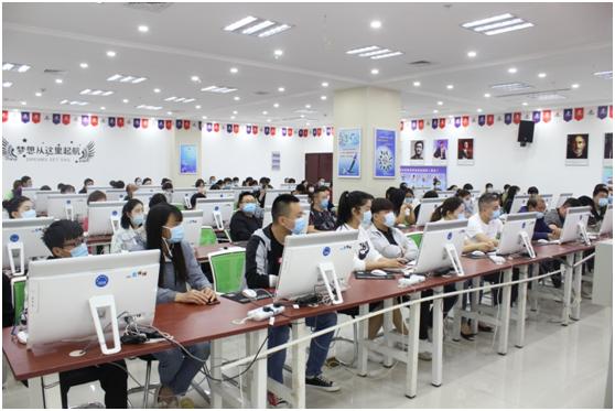 直播培训“抖”出农特产品新销路——淇县举办电商扶贫抖音实操技能培训班