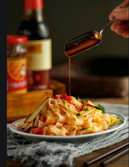 西安凉皮培训哪家专业,西安品诺小吃培训凉皮