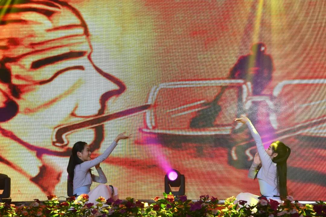 成都华阳中学艺体特长生测试标准,华阳学校体考