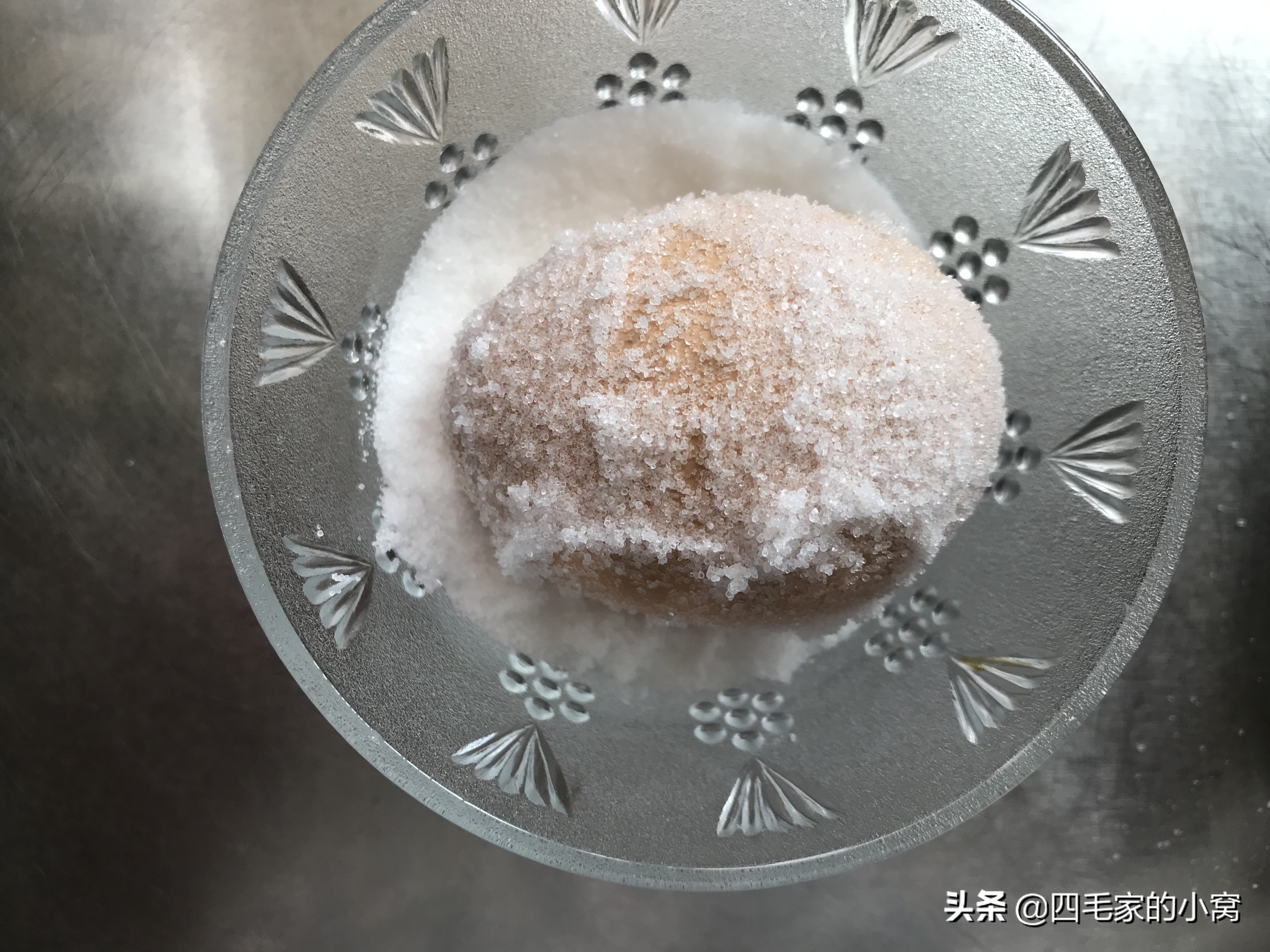 如何腌咸鸡蛋既不咸又有黄油,如何腌咸鸡蛋出黄油