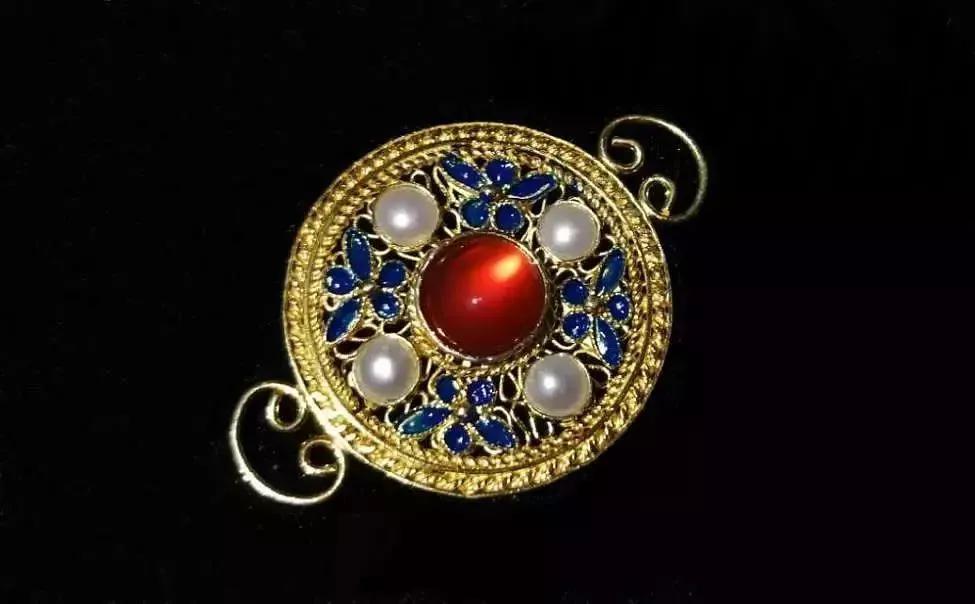 老城厢里的这家小店，还藏着宫廷首饰技艺