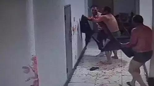 公安新款玫瑰金手镯,公安局玫瑰金手镯