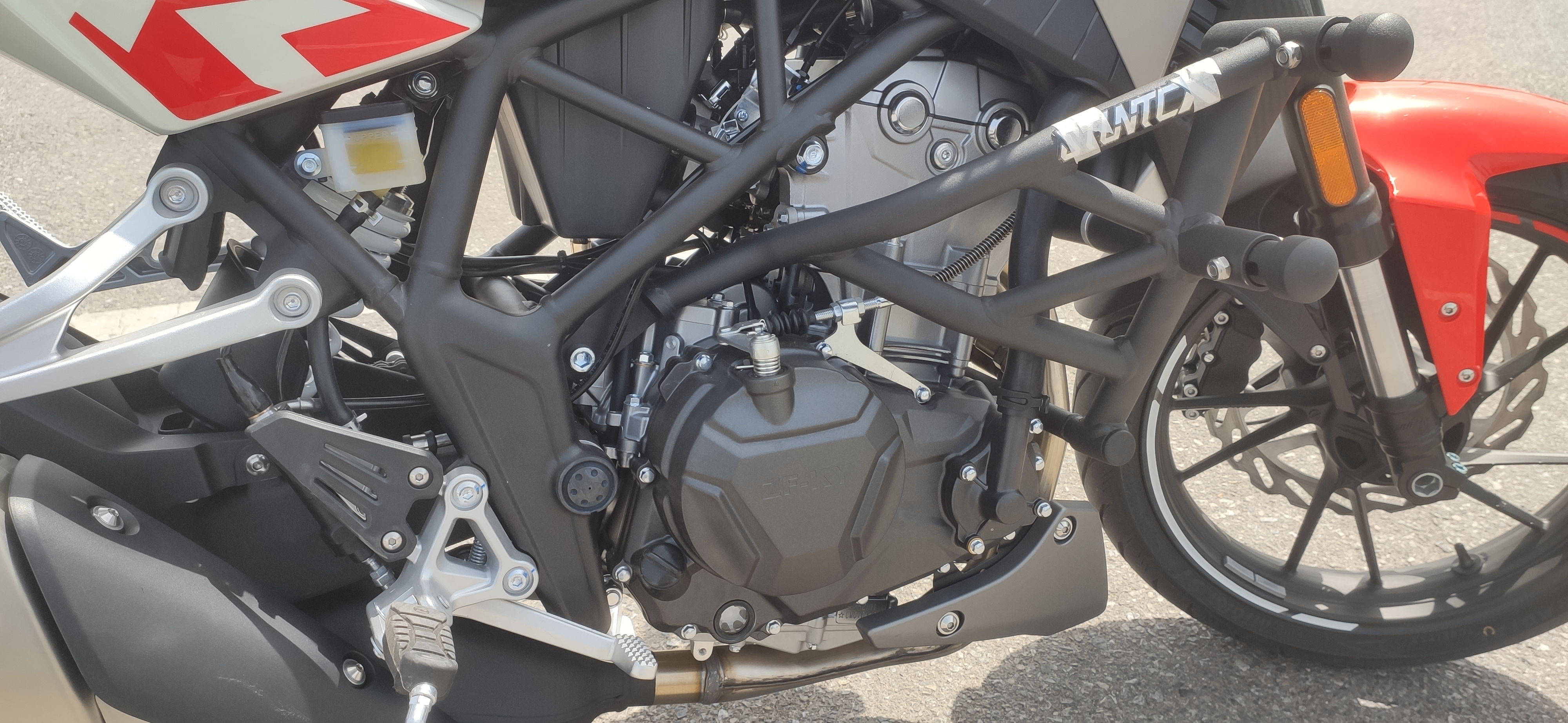 玩乐至上,凯越cobra321r还值得入手吗