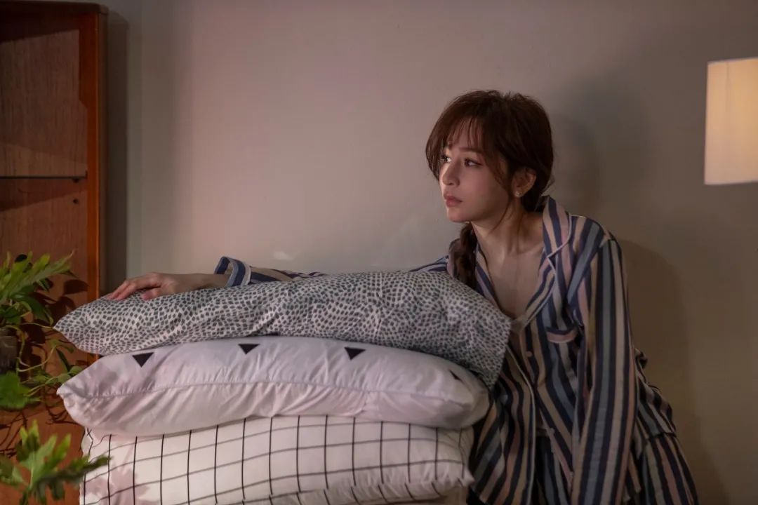 王心凌逆袭视频,从爆红到被抛弃