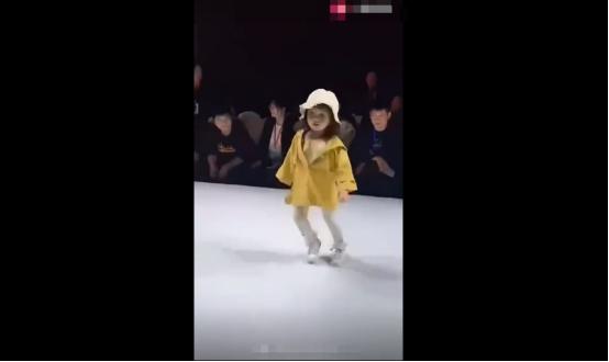 人来疯的孩子如何正确引导,人来疯的小孩怎么教