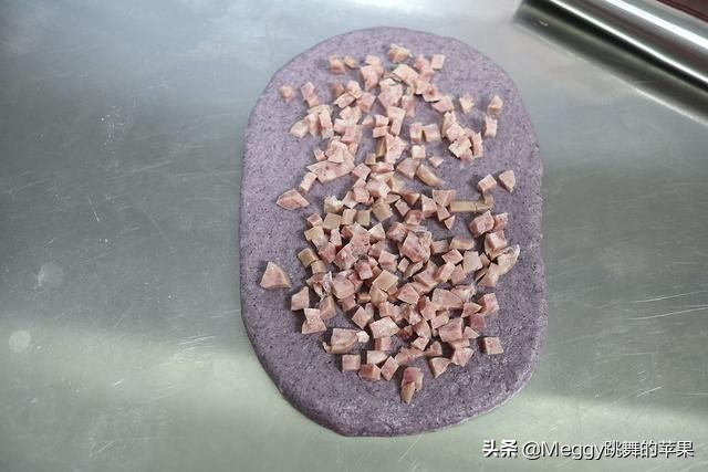 杂粮面粉做面包的方法,自制日式大黄米面包教程