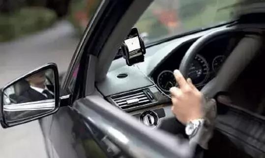 重庆月入1万的10个冷门副业 (在深圳月入2万的副业有哪些)