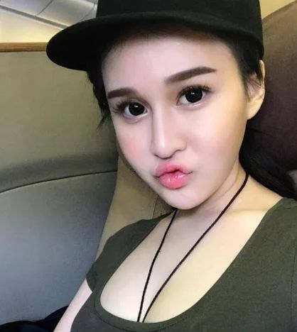 赵本山女儿自曝抑郁症,赵本山女儿自曝因父亲曾患抑郁症