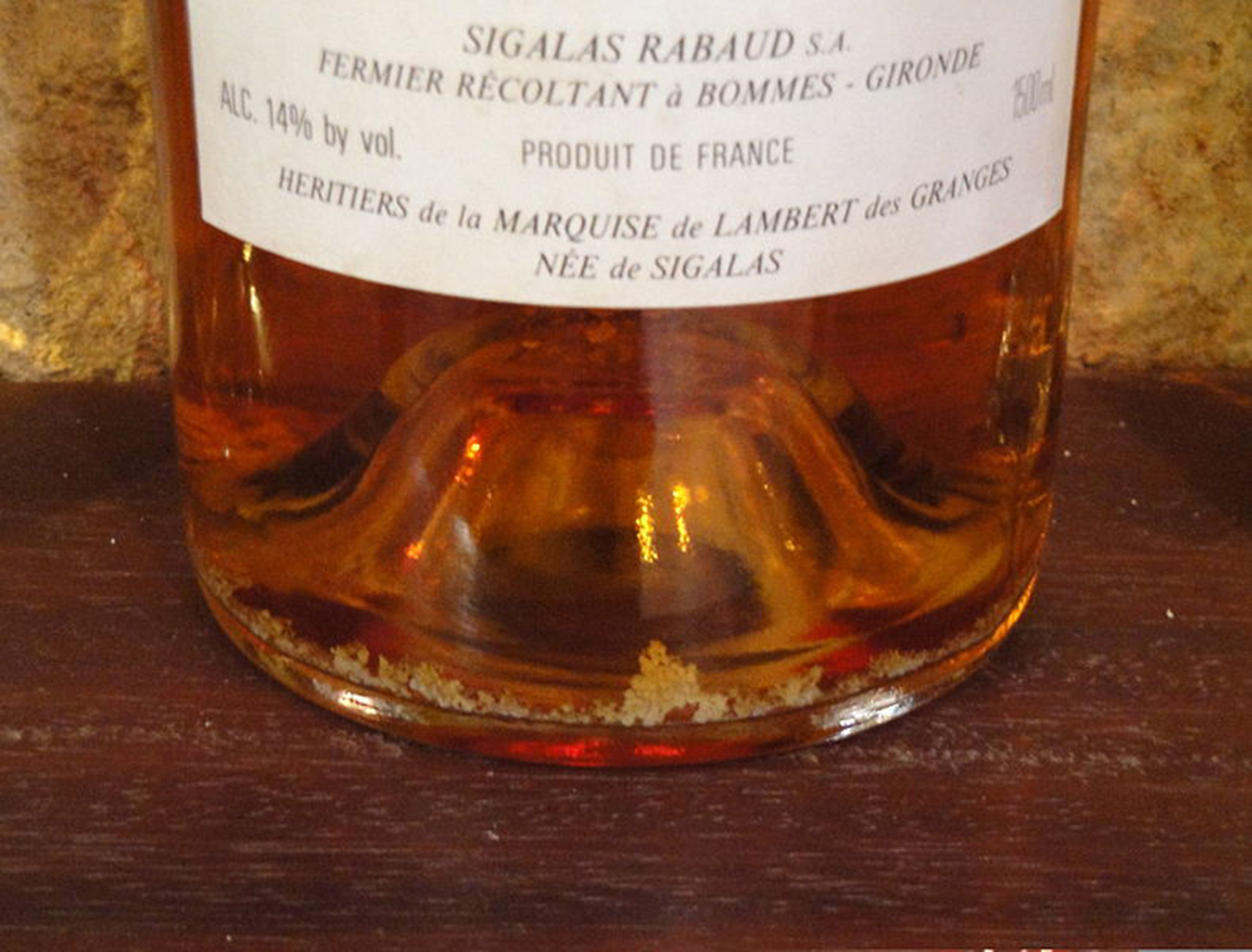 可以长期储存的葡萄酒有哪些标志,储存的酒中途可以打开吗