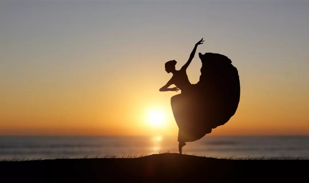 心情低落无奈的短句子,心情低落难过的句子句句痛在心里